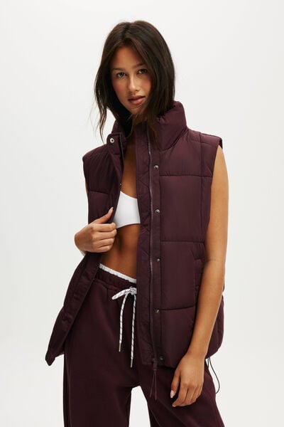 The Mother Puffer Quilted Vest, CHERRY RIPE