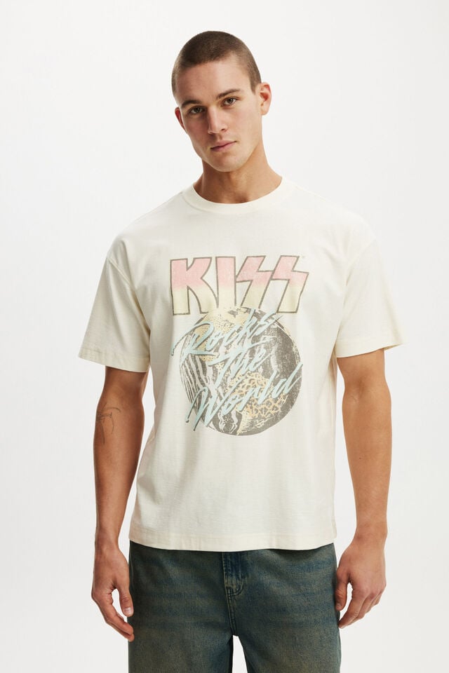 KISS Box Fit Music T-Shirt, LCN BRA CREAMPUFF / KISS - ROCKS THE WORLD